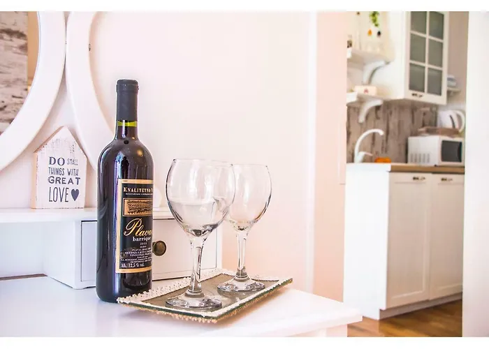 Double A Apartment Split